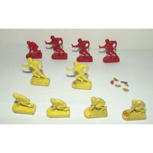 10 Tudor Tru Action Football Tabletop Replacement Player Plastic Pieces Men Vtg